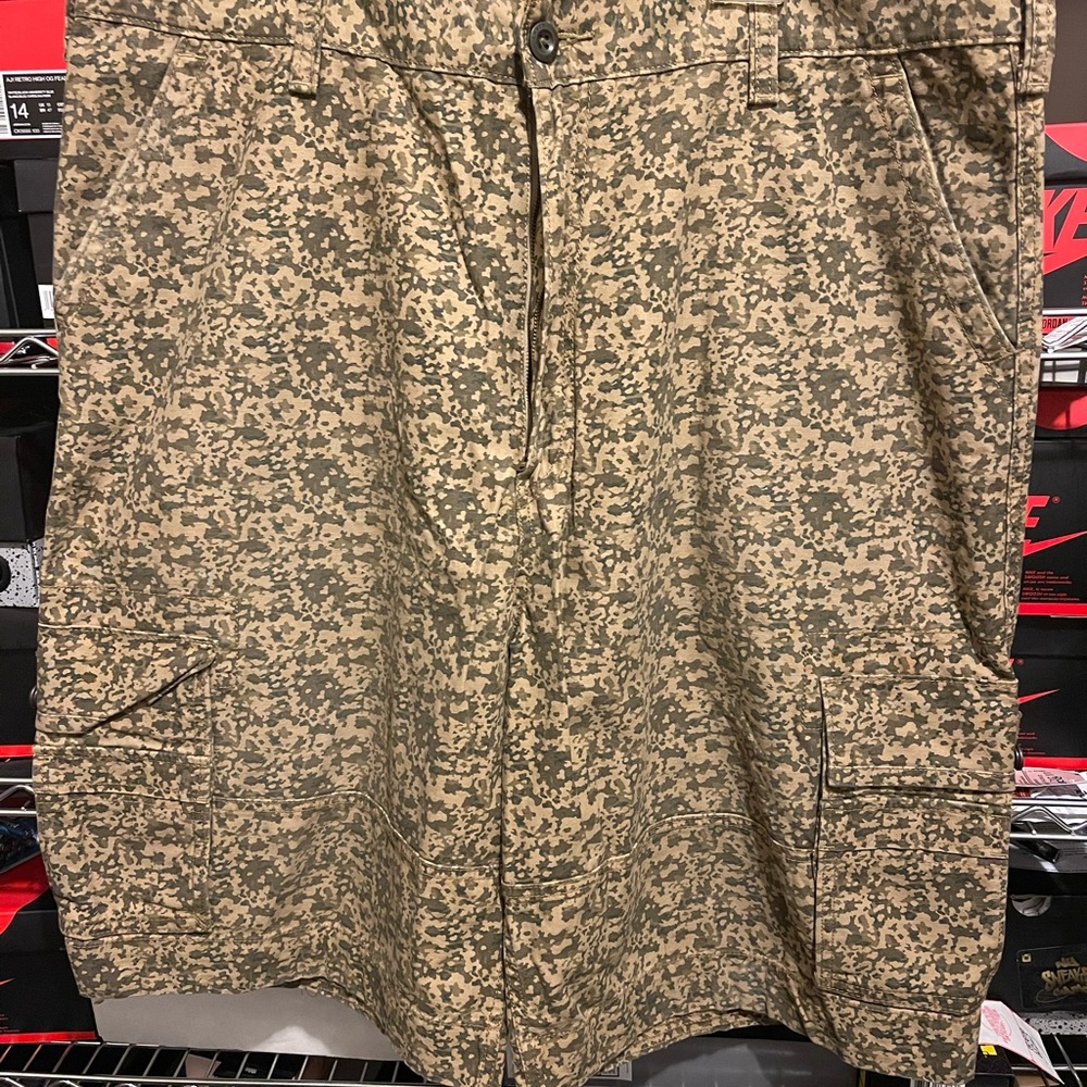 Levi's Cargo shorts